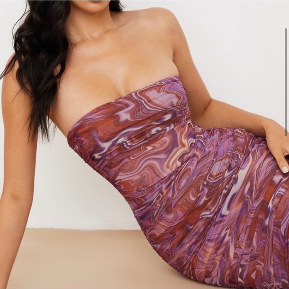 HOUSE OF CB Sasha Purple Swirl Strapless Ruched Midi Dress